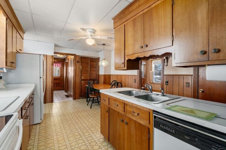 Property Photo:  25 Dubois Street  MA 01085 