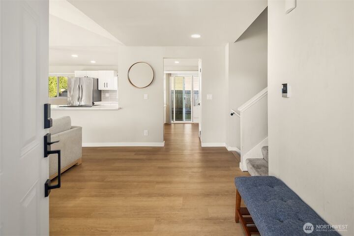 Property Photo:  17204  109th Place SE  WA 98055 