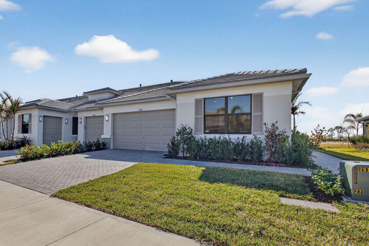 Property Photo: 13488 SW Starkissed Lane FL 34987