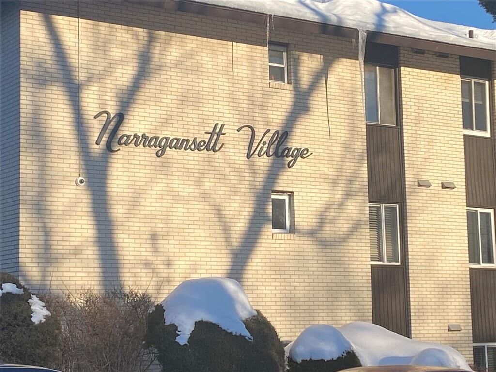 Property Photo: 400 Narragansett Parkway Nb1 RI 02888