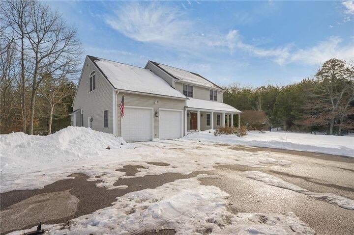 Property Photo:  142 Sand Plains Trail  RI 02879 