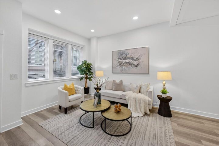 Property Photo: 213 Cahill Park Drive CA 95126