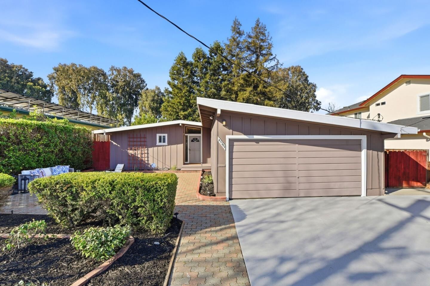 Property Photo:  43249 Gallegos Avenue  CA 94539 