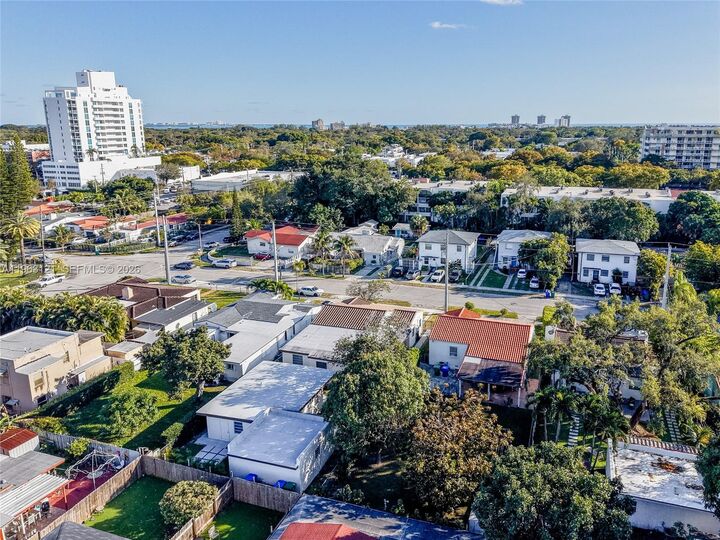 Property Photo:  1631 SW 21st St  FL 33145 