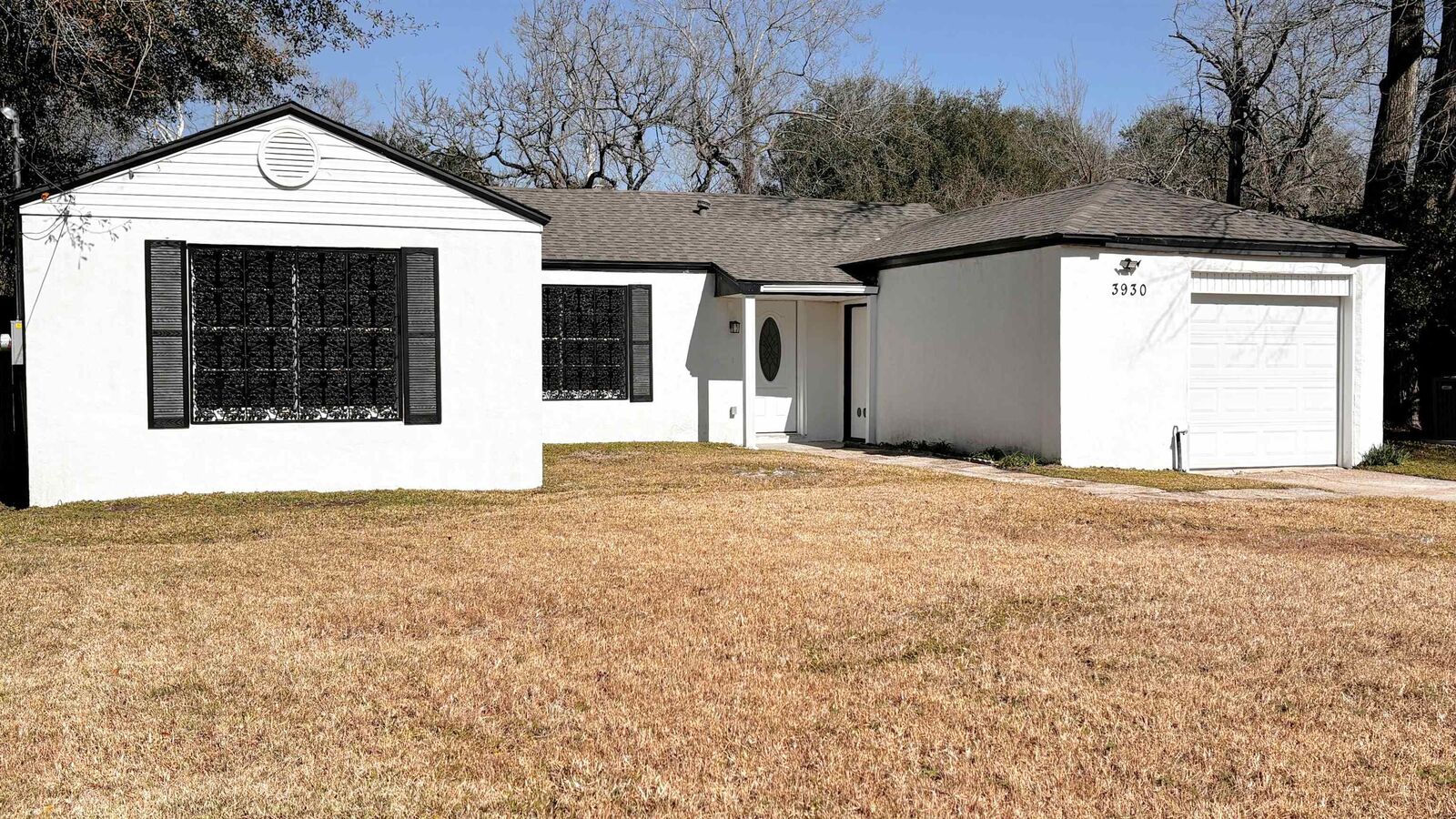 Property Photo: 3930 Hartel TX 77705