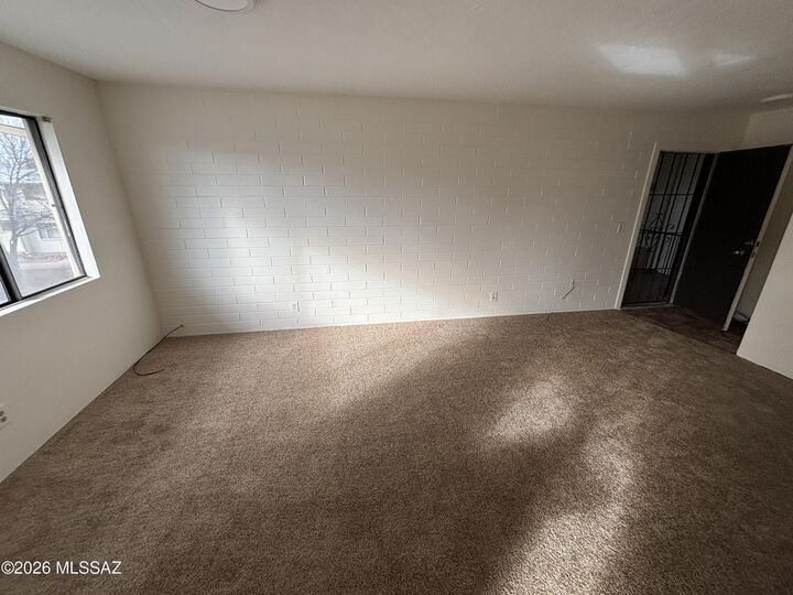 Property Photo:  1318 S Avenida Polar F208  AZ 85710 
