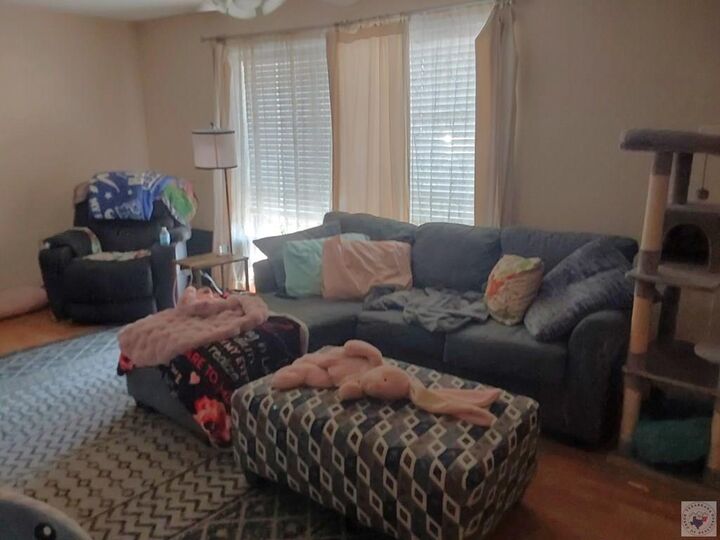 Property Photo:  805 Houston St/Fm 74  TX 75572 