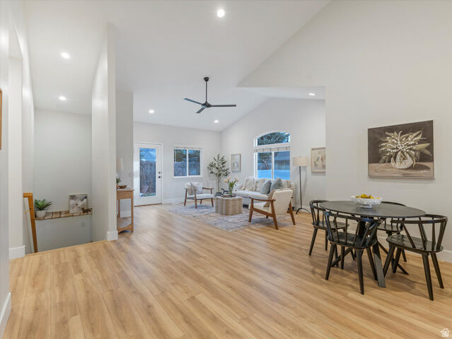 Property Photo: 471 E 700 N UT 84097