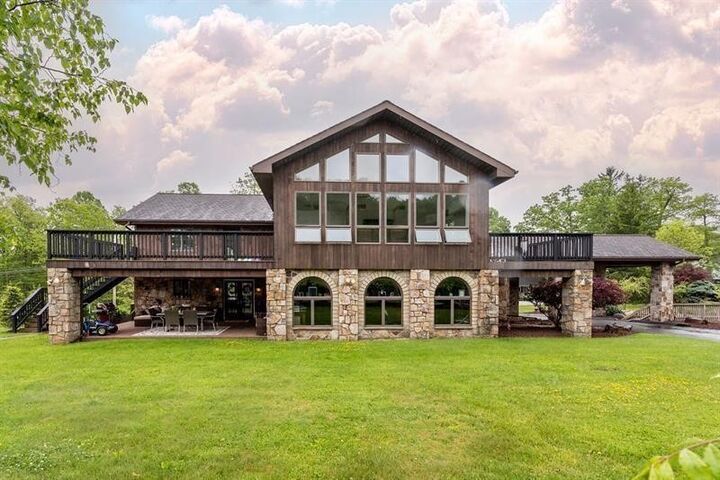 Property Photo: 33 Chalkhill Ohiopyle Rd PA 15470