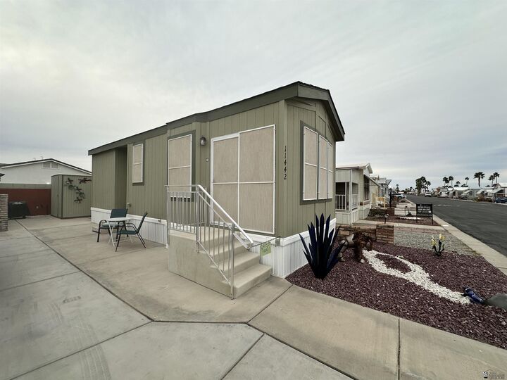 Property Photo: 11442 S Clara Anita Dr Space #200 AZ 85367