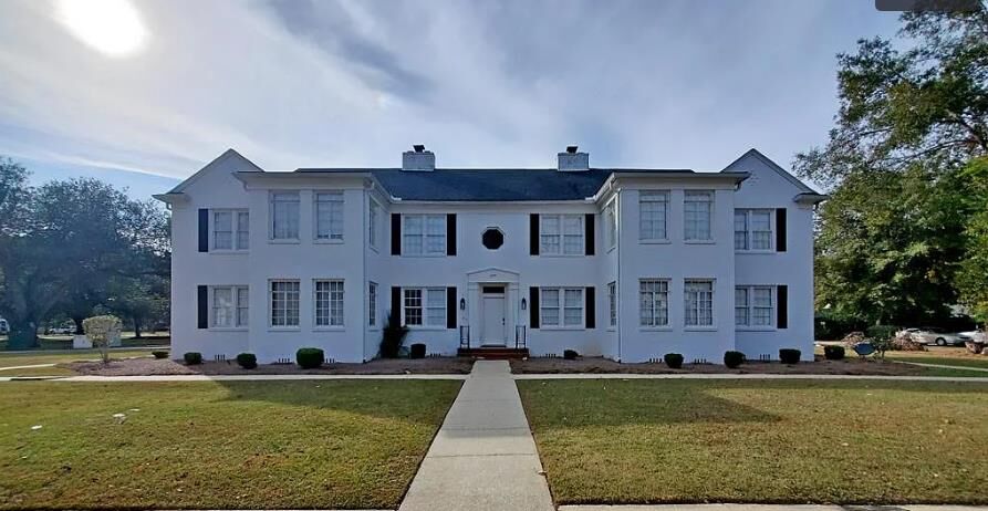 Property Photo: 1107 N Madison Street GA 31701