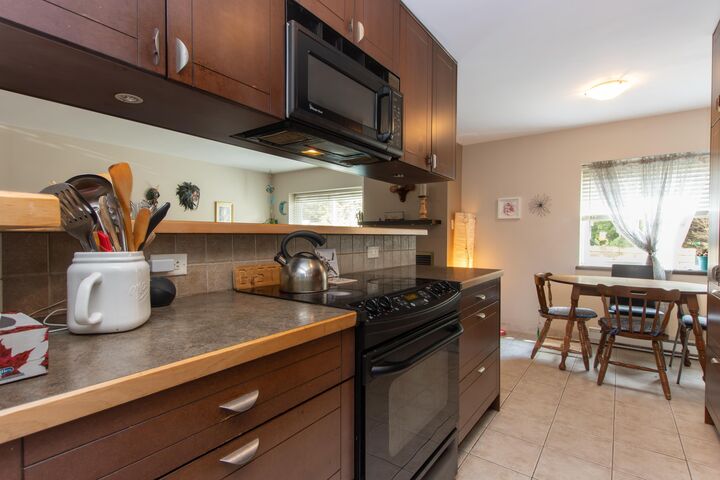 Property Photo: 38175 Westway Avenue 25 BC V8B 0Y4