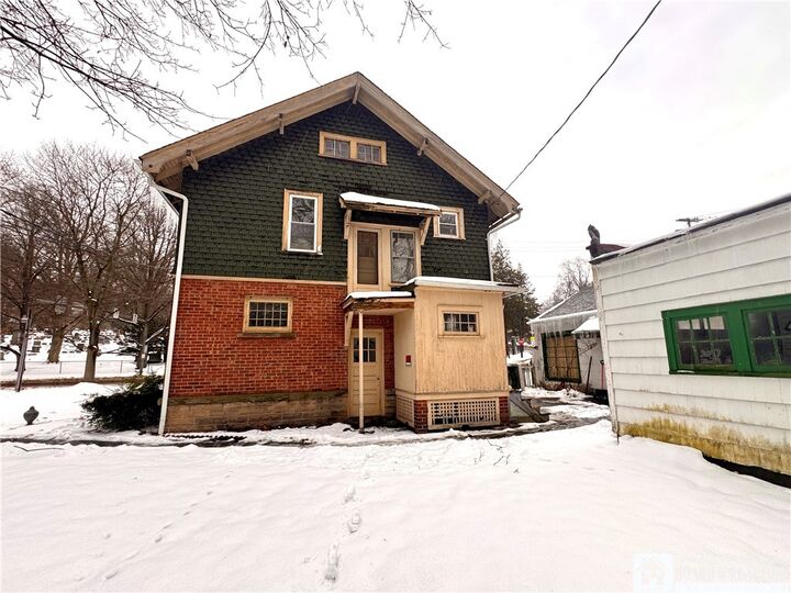 Property Photo:  1171, 1173 N Main Street  NY 14701 