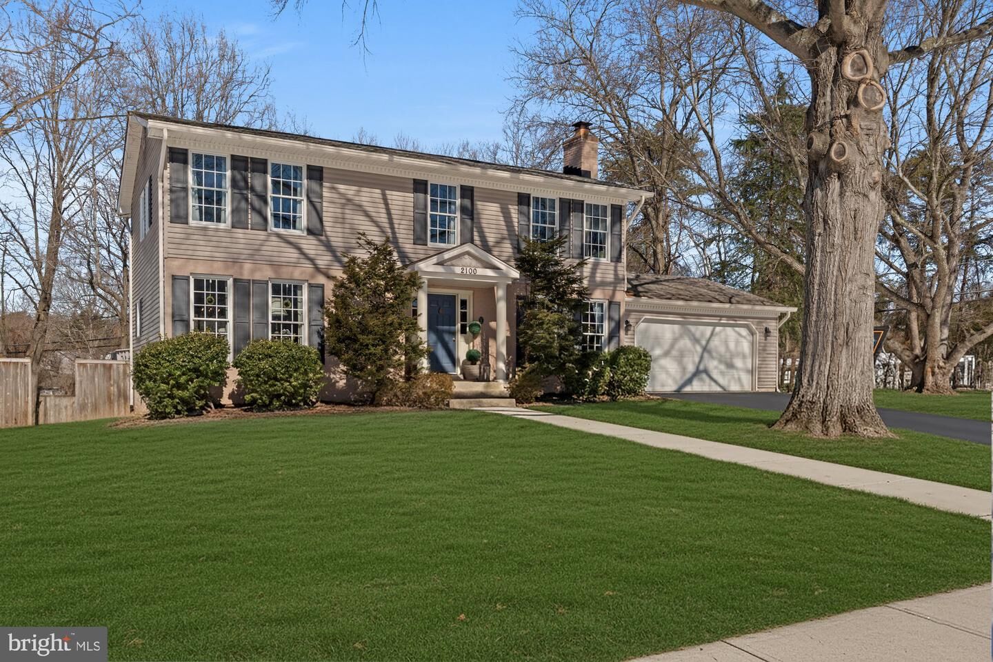 Property Photo: 2100 Wittington Boulevard VA 22308