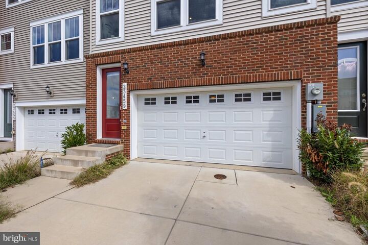 Property Photo:  23459 Sugar Pine Ln  MD 20619 