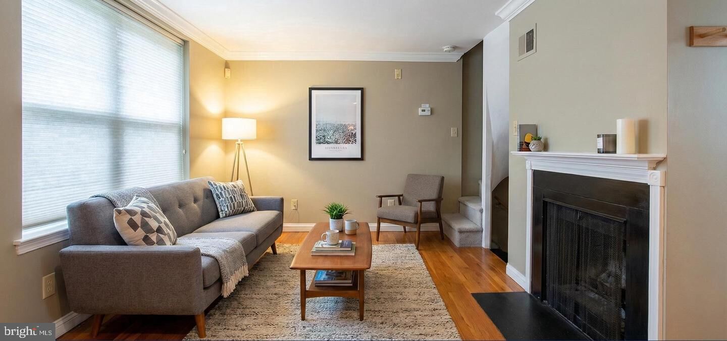 Property Photo: 745 S 5th Street R 1 PA 19147