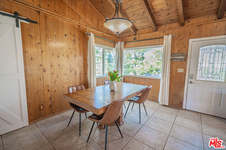 Property Photo: 35315 Glenwall St CA 91390