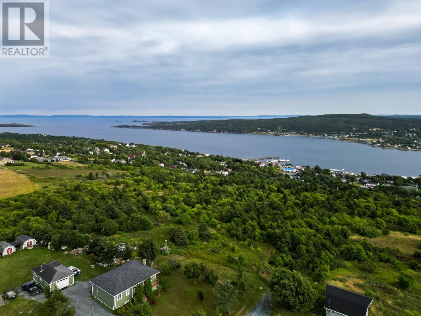 Property Photo:  45B English Hill  NL A1Y 1A8 