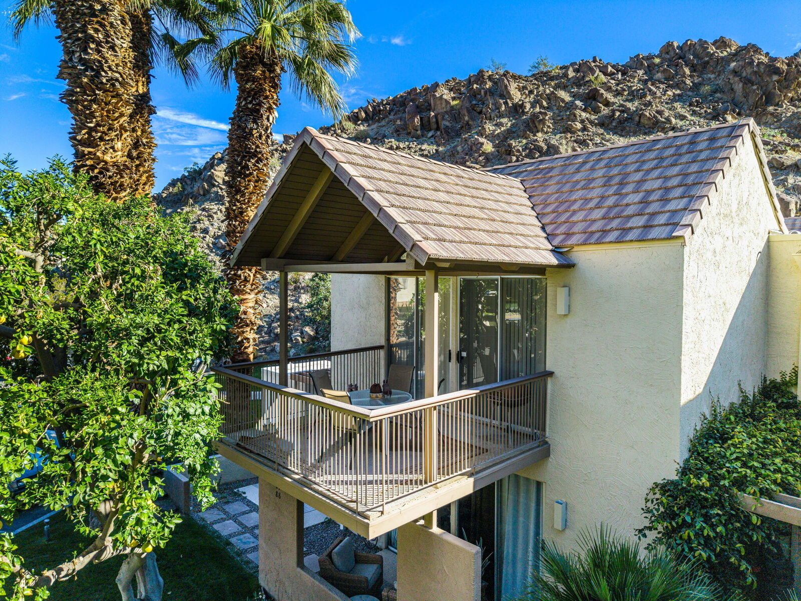 Property Photo:  46880 Mountain Cove 89  CA 92210 