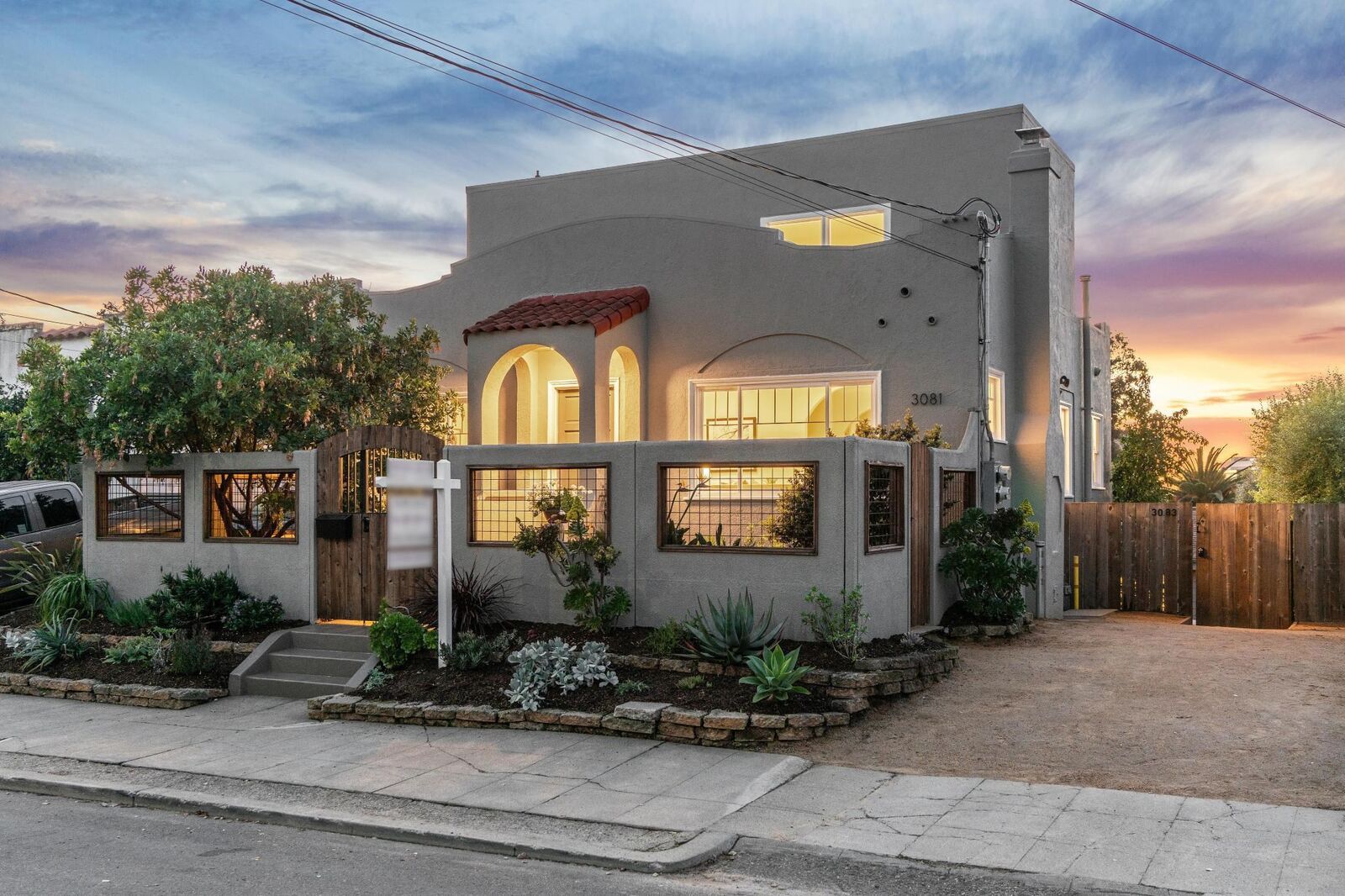 Property Photo:  3081 23rd Avenue  CA 94602 