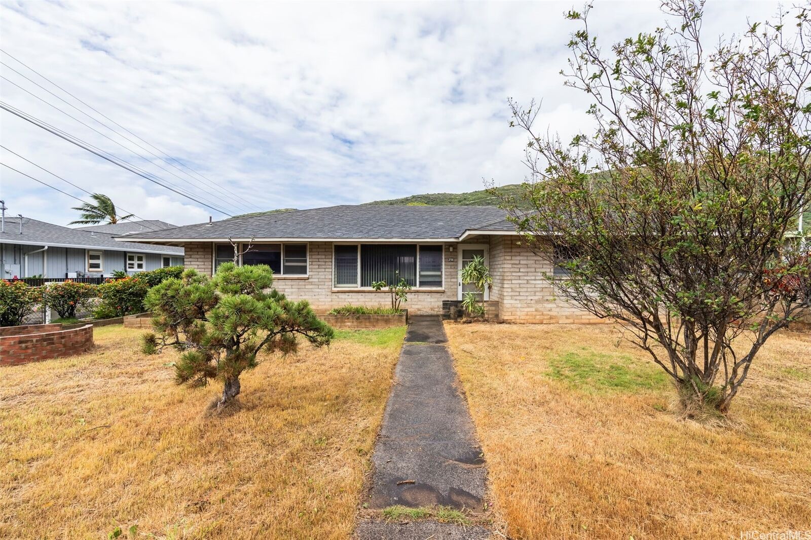 Property Photo:  256 Kuliouou Road  HI 96821 