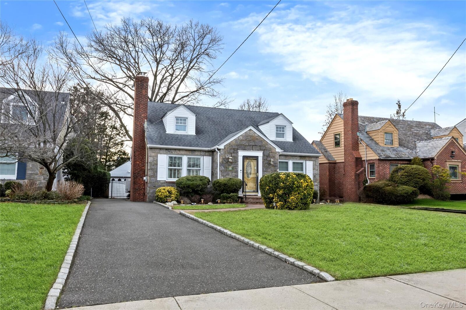 Property Photo: 449 Mineola Boulevard NY 11596