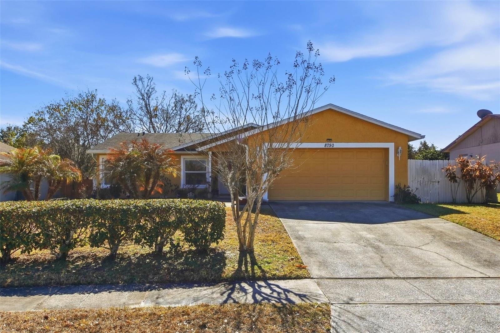Property Photo: 8750 Brackenwood Drive FL 32829