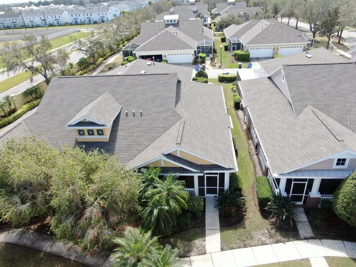 Property Photo:  203 Oceania Court  FL 33572 