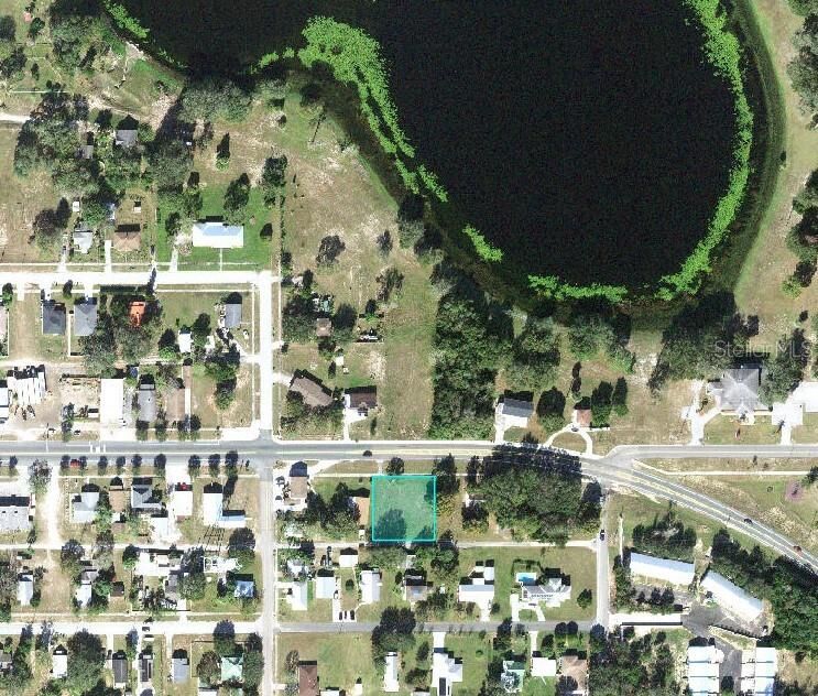 Property Photo: 408 E Main Street FL 33838