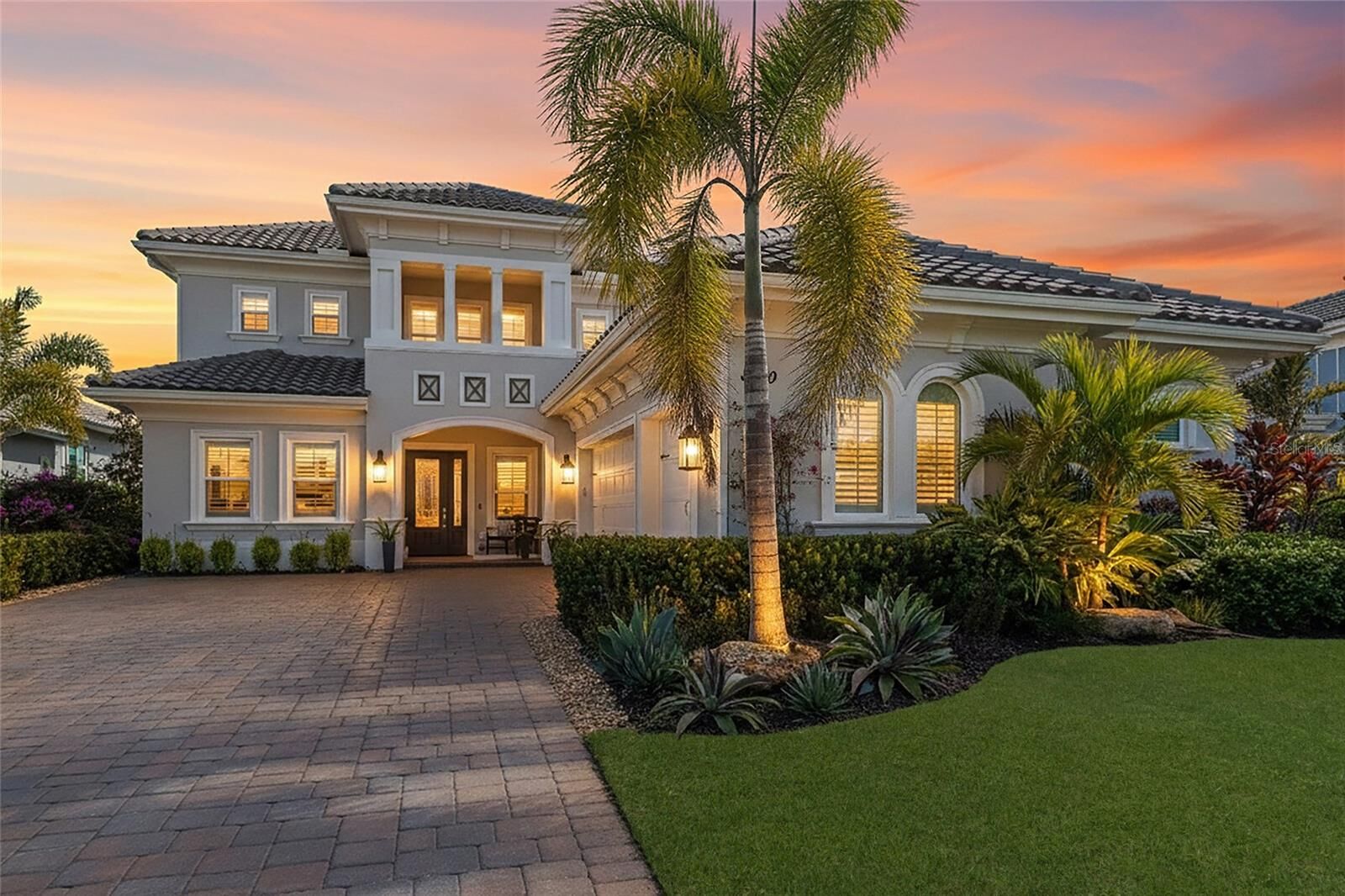 Property Photo:  8249 Pavia Way  FL 34202 