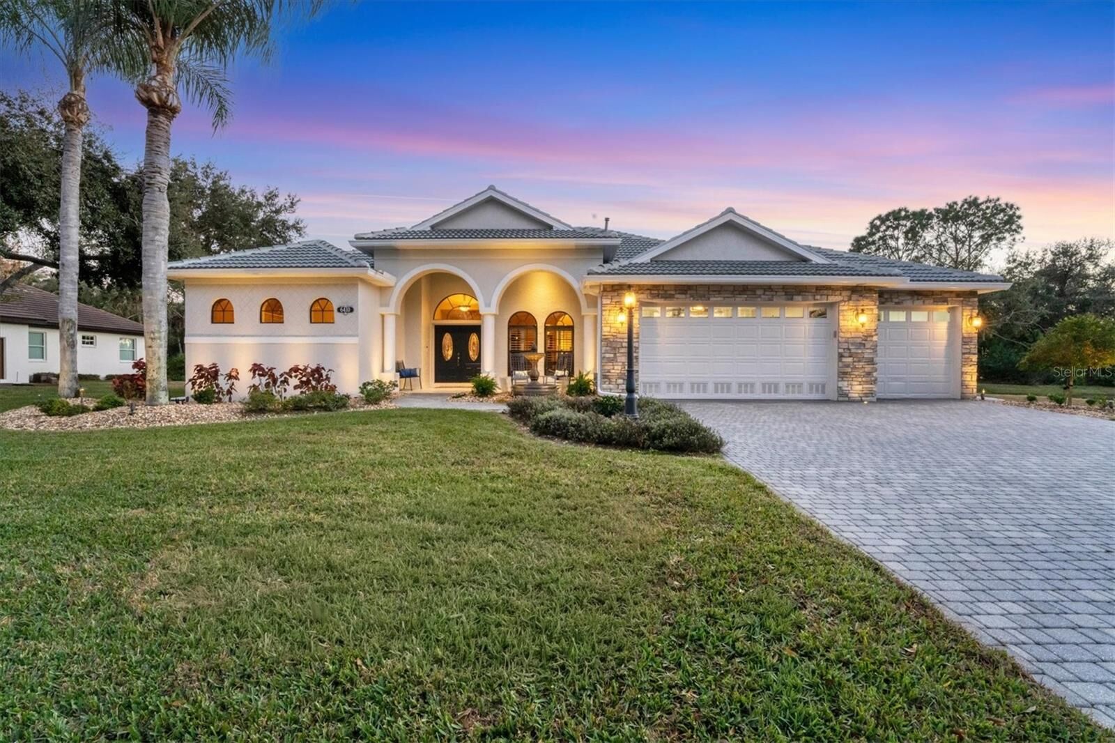 Property Photo:  6410 Butlers Crest Drive  FL 34203 