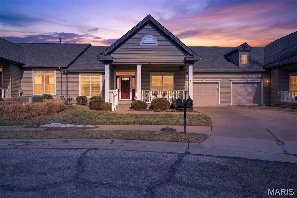 Property Photo:  253 Meadows Of Wildwood Boulevard  MO 63040 