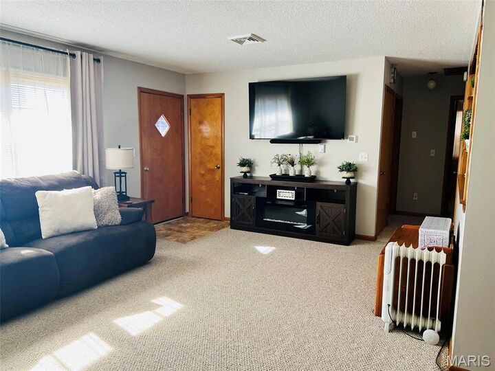 Property Photo:  100 E Mill Street  MO 63438 