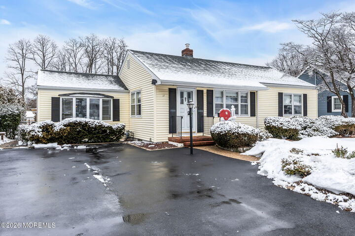 Property Photo:  17 Crestview Drive  NJ 07748 