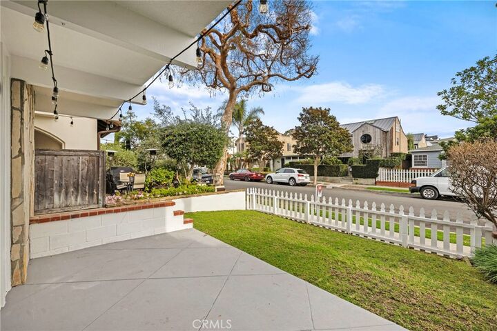 Property Photo:  603 Begonia  CA 92625 