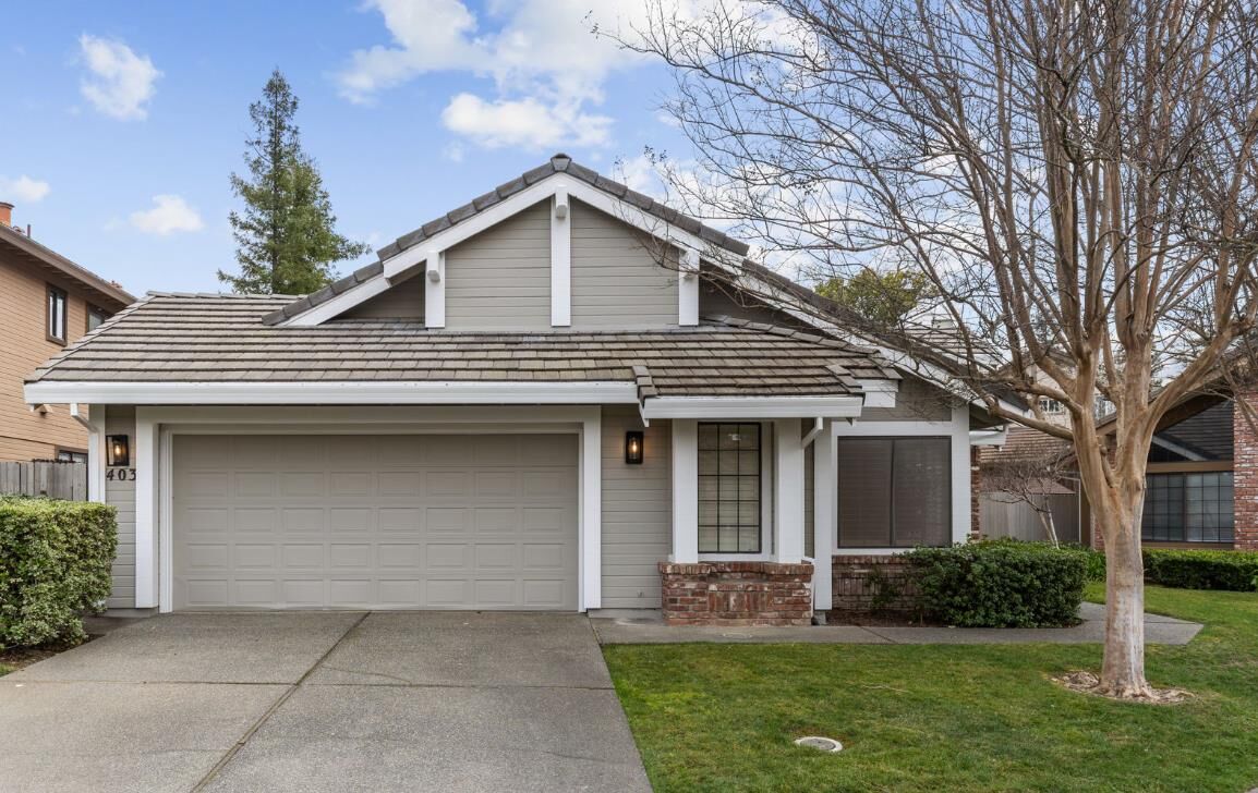 Property Photo:  403 Hanworth Court  CA 95661 