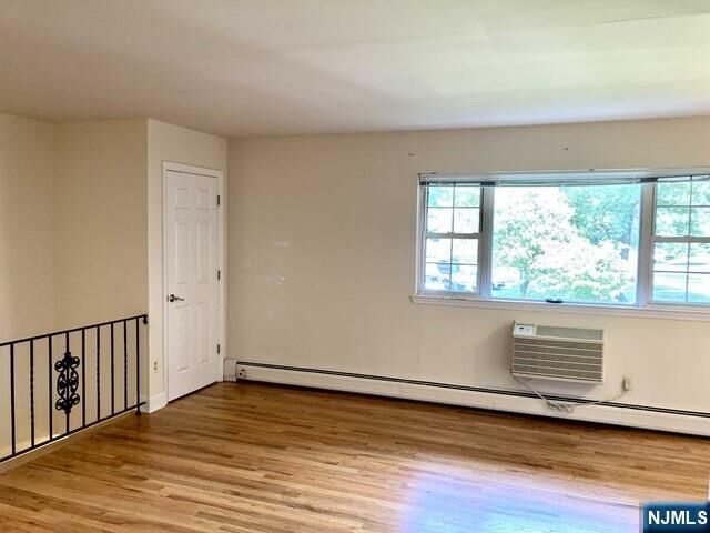 Property Photo:  502 Washington Drive  NJ 07446 