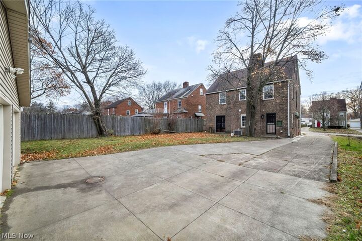 Property Photo: 16809 Scottsdale Boulevard OH 44120