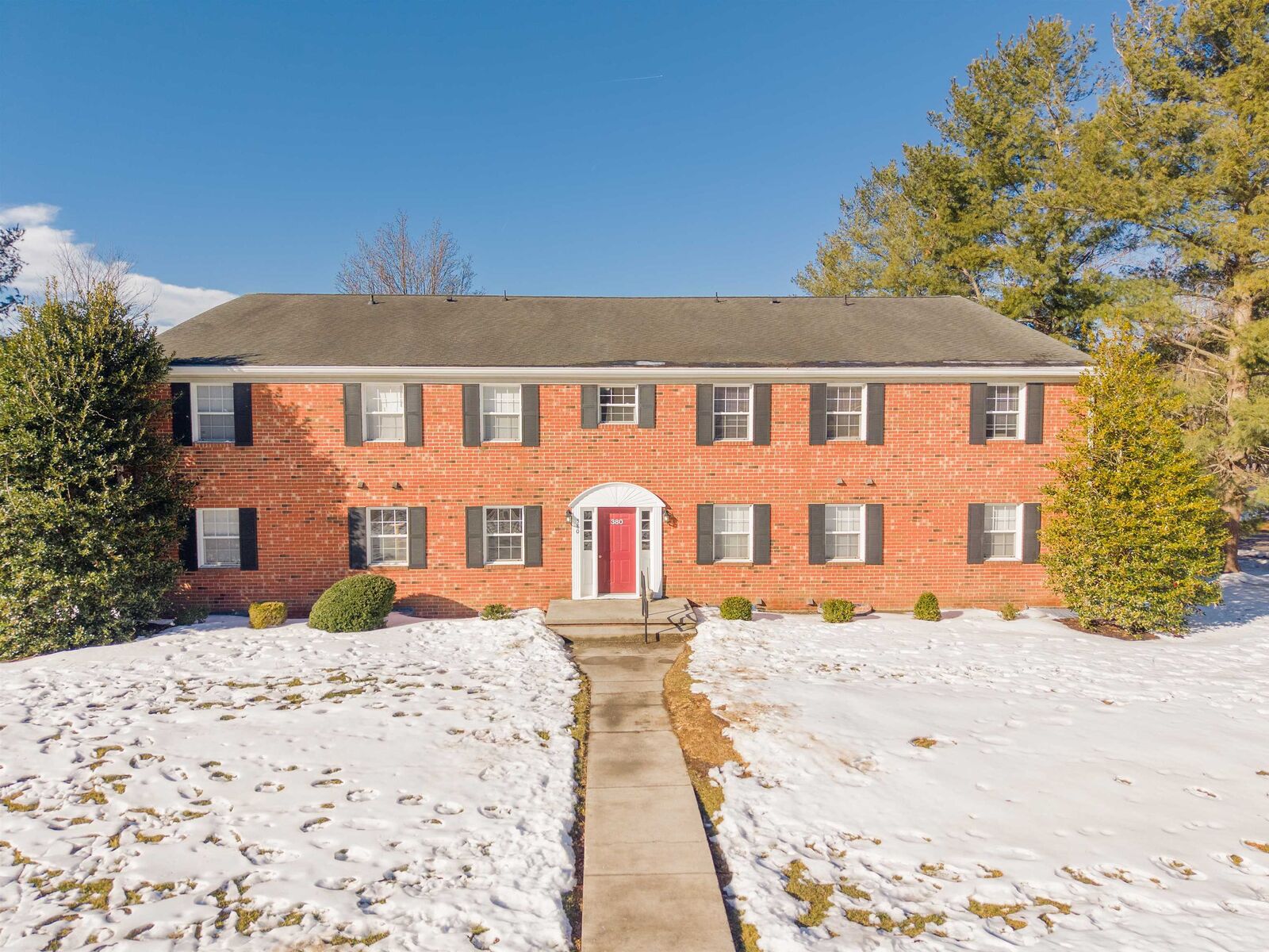 Property Photo:  380 New Kent Road  VA 24060 