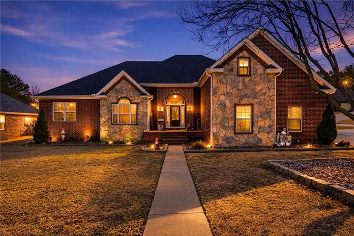 Property Photo:  4585 Sequoia Avenue  AR 72762 