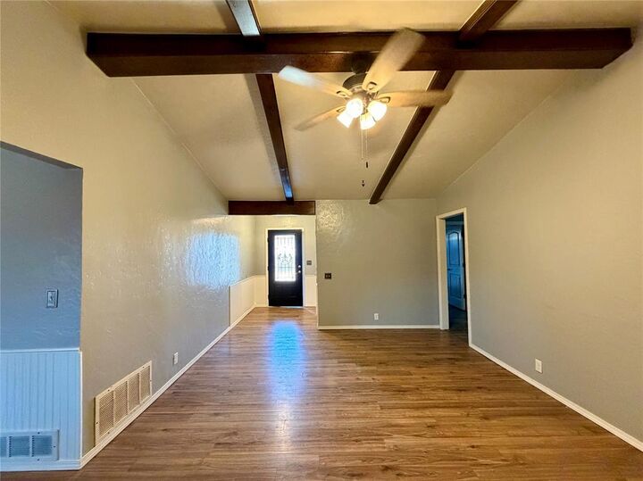 Property Photo:  3021 Glenwood Drive  OK 73018 