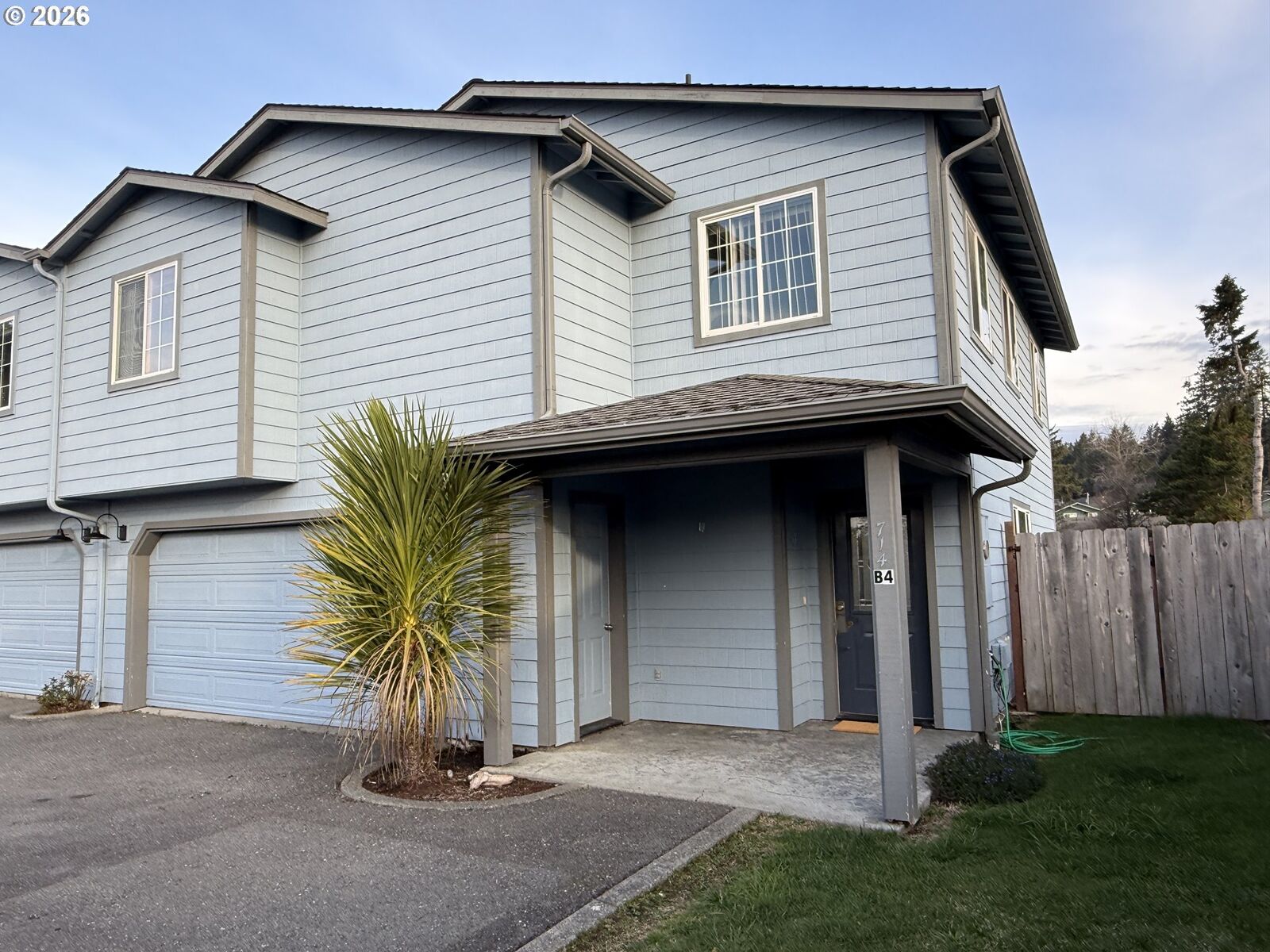 Property Photo:  714 Pioneer Rd 4B  OR 97415 