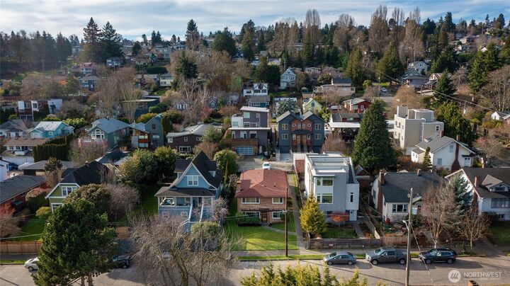 Property Photo:  2845  21st Avenue W  WA 98199 