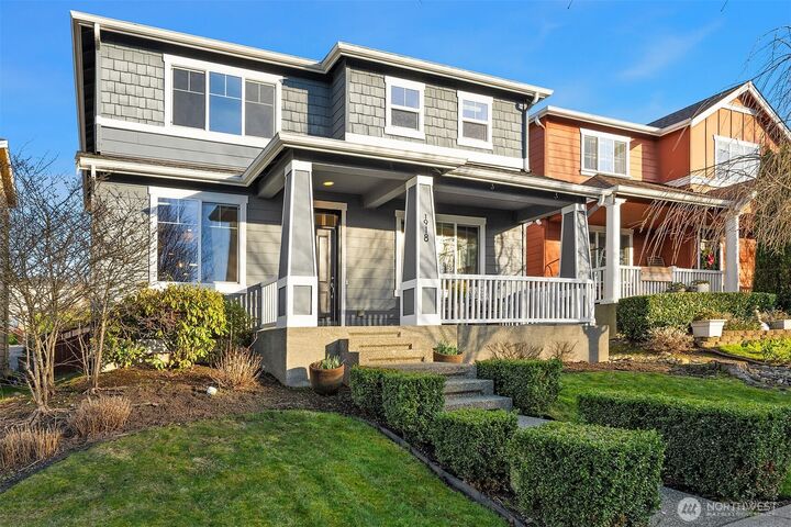Property Photo:  1918  24th Avenue NE  WA 98029 
