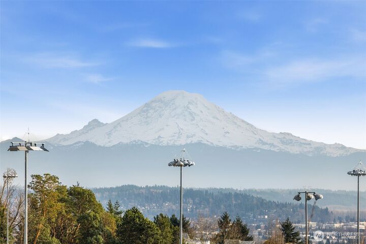 Property Photo:  4510 S 184th Street  WA 98188 