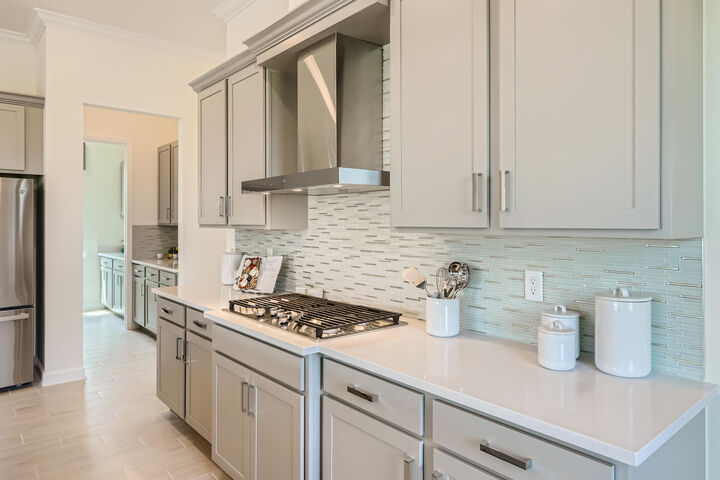 Property Photo: 470 SE Fascino Circle FL 34984