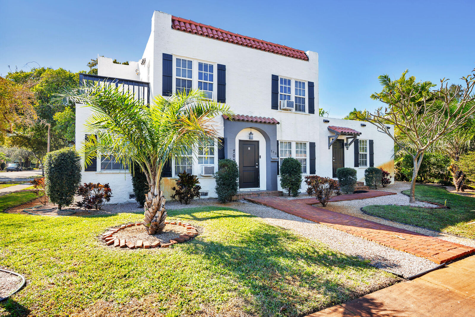 Property Photo:  700 Upland Road  FL 33401 