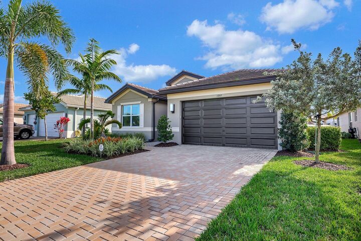 Property Photo: 11845 SW Poseidon Way (7-Month Furnished Lease) FL 34987