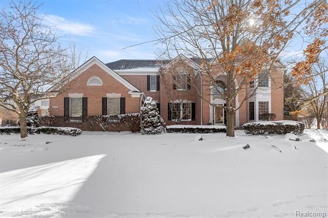 Property Photo: 44570 White Pine Circle W MI 48168