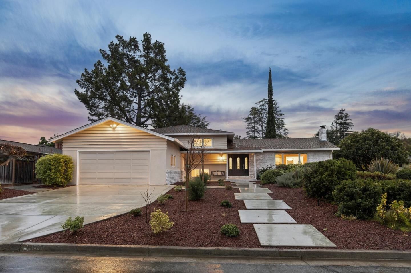 Property Photo: 12044 Saraglen Court CA 95070
